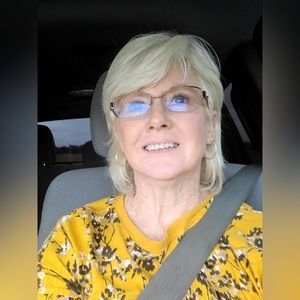 Meet your Posher, Brenda